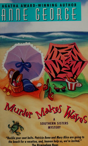 Murder Makes Waves (Southern Sisters Mystery)