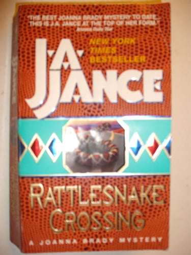 Rattlesnake Crossing (Joanna Brady Mysteries, Book 6)