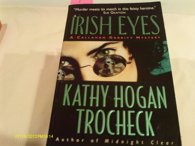Irish Eyes: A Callahan Garrity Mystery