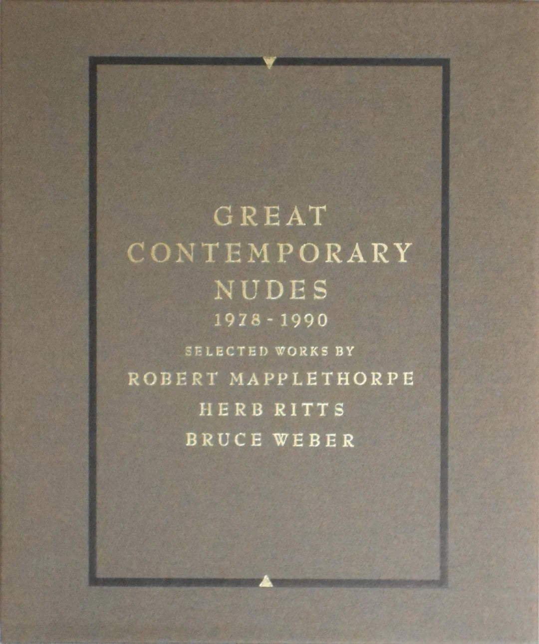 Great Contemporary Nudes. 1978-1990. Selected Works by Robert Mapplethorpe. Herb Ritts. Bruce Weber. 1990. Paper. 3 volumes in slipcase. Text in English and Japanese.