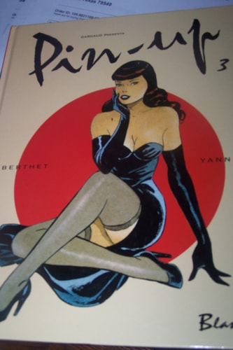 Pin-up, Vol. 3