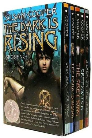 The Dark Is Rising (Boxed Set): Over Sea, Under Stone; The Dark Is Rising; Greenwitch; The Grey King; Silver on the Tree (The Dark Is Rising Sequence)