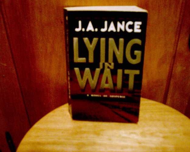 Lying in Wait: A J.P. Beaumont Mystery