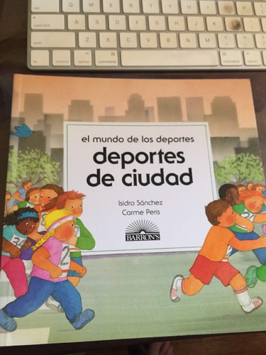 Deportes De Ciudad/City Sports (The World of Sports) (Spanish Edition)
