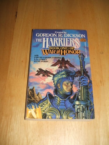 Of War And Honor (The Harriers , Book 1)