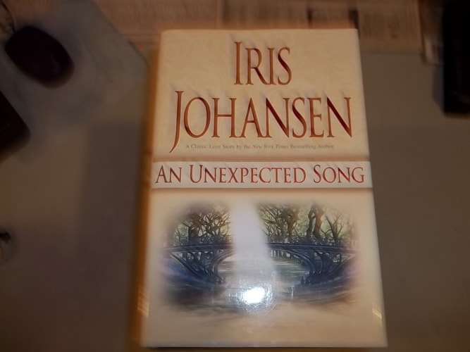An Unexpected Song (Loveswept)