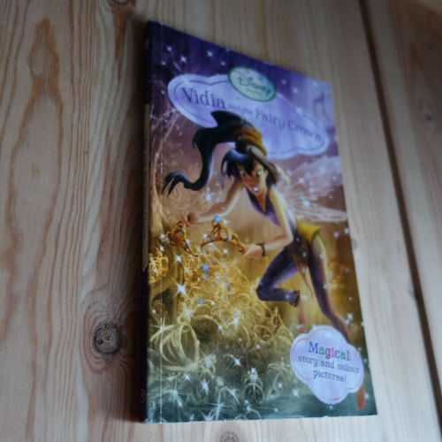 Vidia and the Fairy Crown (A Stepping Stone Book(TM))