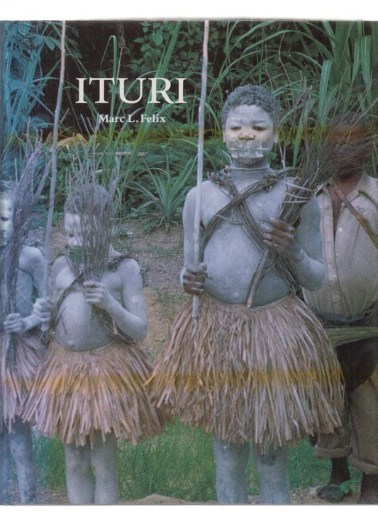 Ituri: The distribution of polychrome masks in northeast Zaire = die Verbreitung polychromer Masken in Nordost-Zaire (English and German Edition)