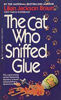 The Cat Who Sniffed Glue cover